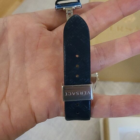 Versace V-Twist Blue Watch NEW - Picture 8 of 10